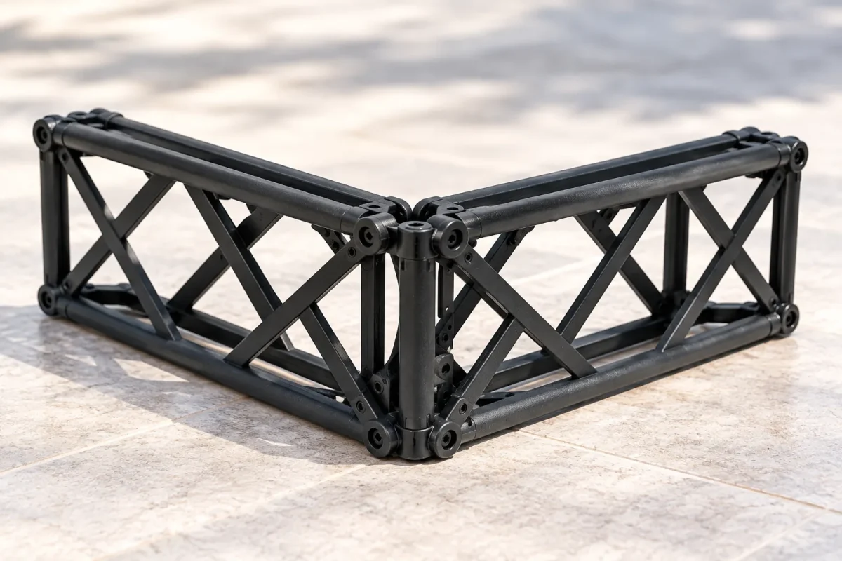 Folding the 15cm truss module